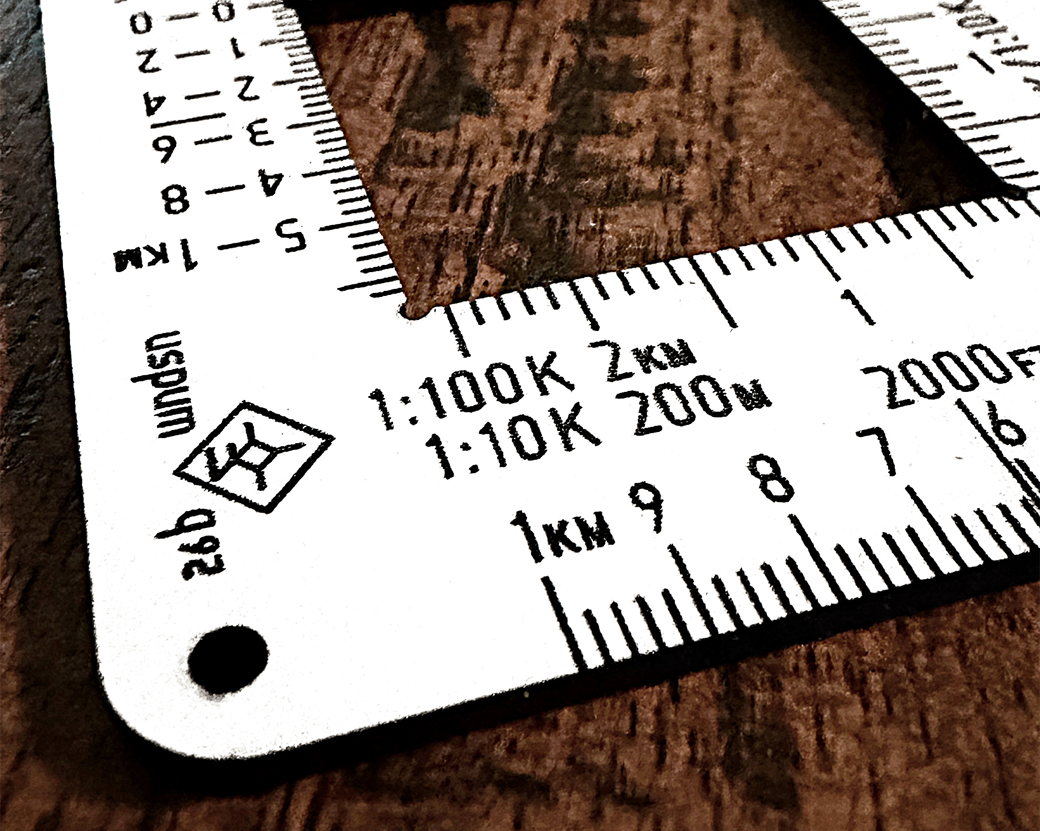 Wndsn Coordinate Scale Square engraving detail.